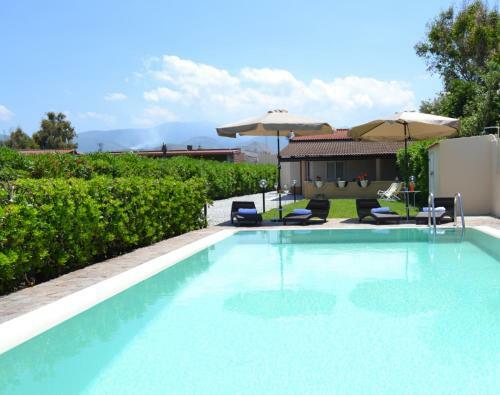 Villa Graziosa Con Piscina Privata