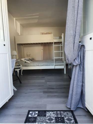 Hostal Sasi Room