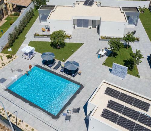Elsa Garden Charme & Luxury Villa
