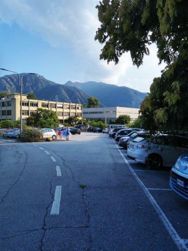 Apartamento Tra La Stazione E Il Lago