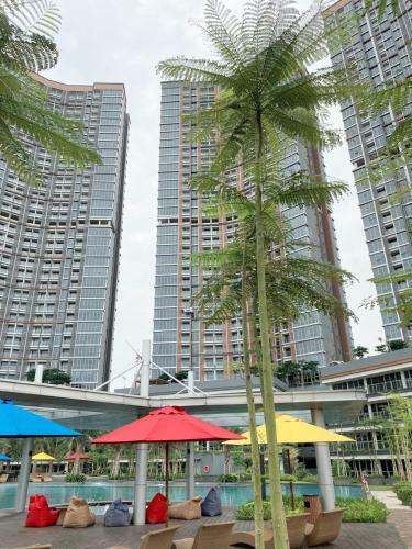 Cozy Stay @ Gold Coast Pik Sea View Apartment