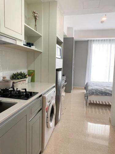 Cozy Stay @ Gold Coast Pik Sea View Apartment