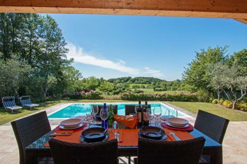Villa Marina Con Piscina By Wonderful Italy