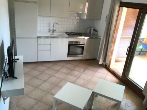 H33 - 1 Bed Renovated Apartment