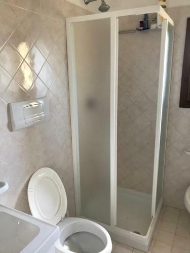 H33 - 1 Bed Renovated Apartment