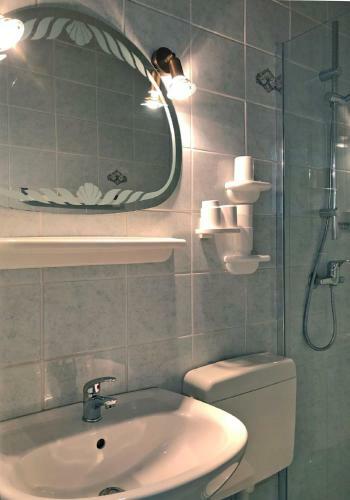 Apartamento Bungalow Mit Gardaseeblick & Pool