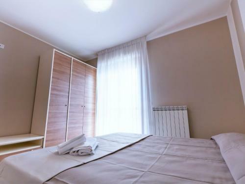 Alluring Apartment In Alba Adriatica Near Sea