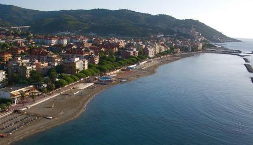 Apartamento Villa La Casetta Con Giardino A 30 M Dal Mare