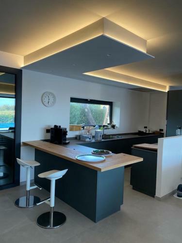 Fantastic Villa With Private Pool - Luxury Holidays On Private Island Albarella