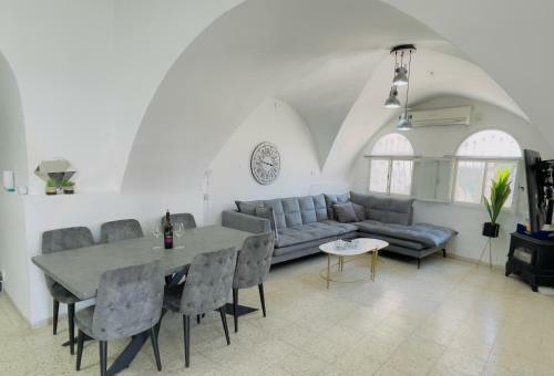Lodge Zimmer In Old City