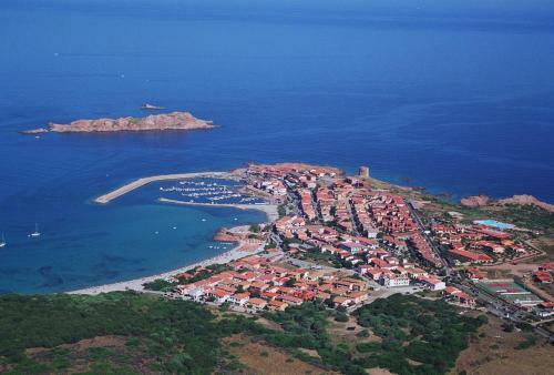 Apartamento Isola Rossa Appartamenti Paduledda