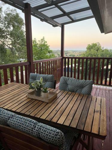 Childers Charmer With Aircon, Wifi & Modern Luxuries