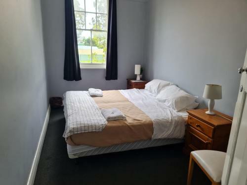 Kearsley Hotel
