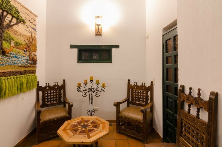 Hotel Antonio Nari�o