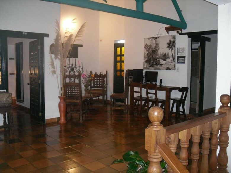 Hotel Antonio Nari�o