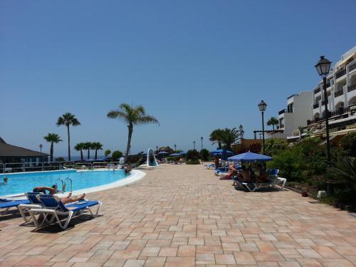 Apartamentos Rocas Del Mar