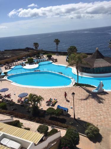 Apartamentos Rocas Del Mar