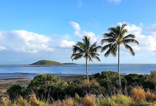 Apartamento Dolphin Heads Absolute Beachfront - Whitsunday Getaway!