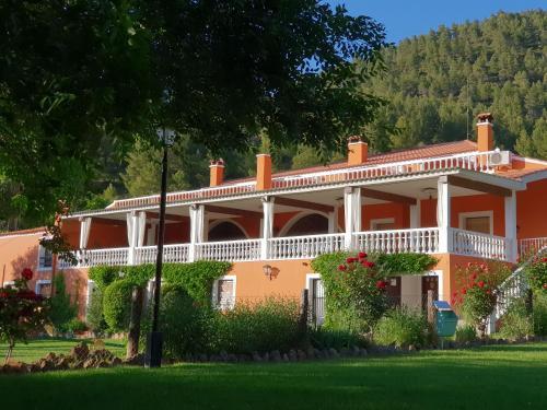 Hotel Val De Pinares