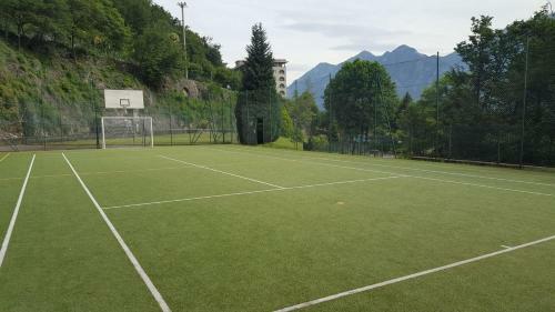 Como Lake Kosmopolitan