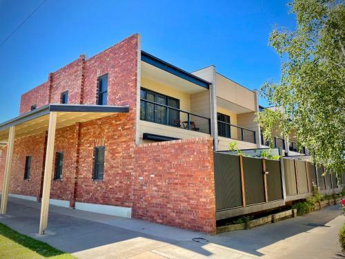 Apartamento Wharfside 2br City Centre Townhouse