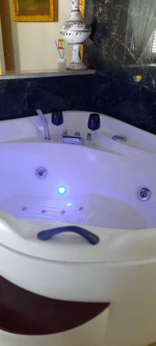 Bed & Breakfast Mare Nostrum Luxury Suite