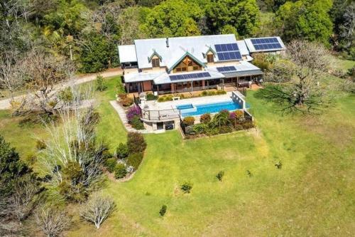 Bellingen At Its Best! Views, Privacy & Pool.