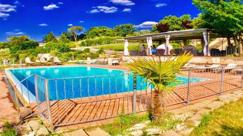 Spoleto By The Pool : Whole Villa - Sleeps 24