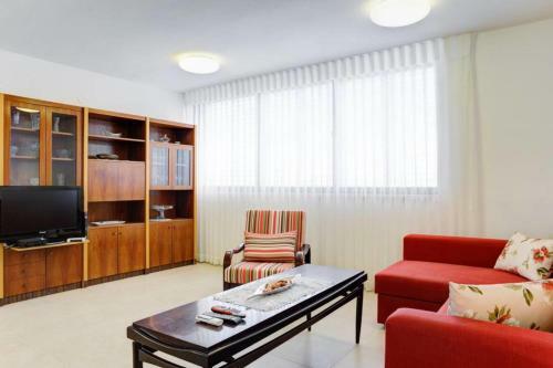 Apartamento Joli 2br In Bavli By Holyguest