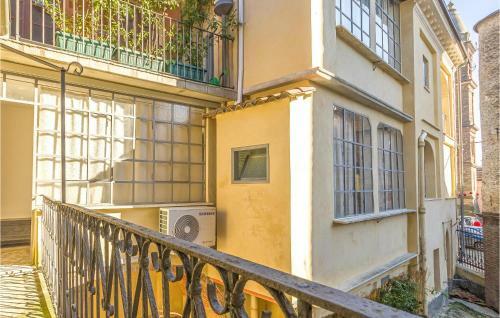 Stunning Home In Monastero Bormida With 6 Bedrooms