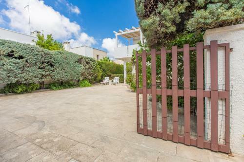 Villa Con Grande Giardino