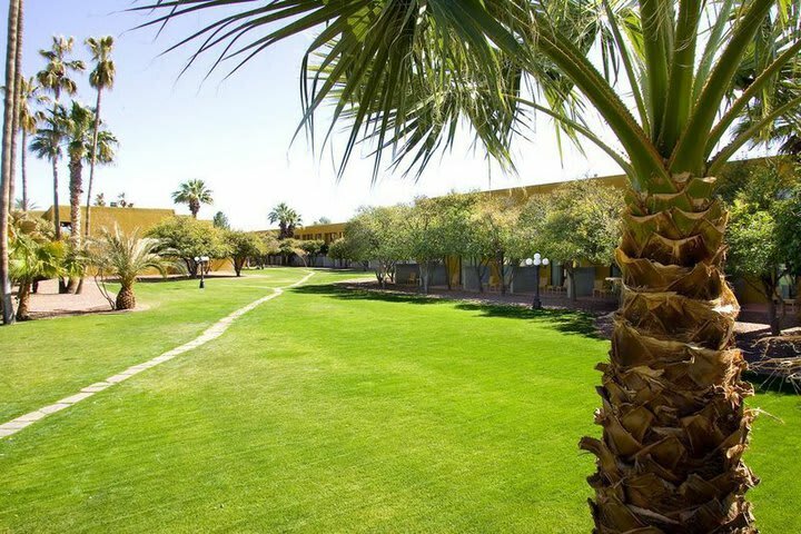Doubletree Hotel Tucson At Reid Park