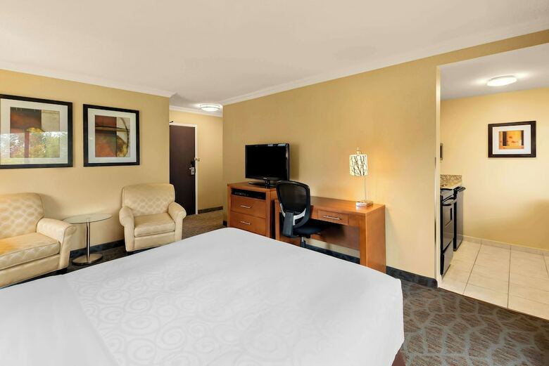 Hotel Best Western Plus Inner Harbour