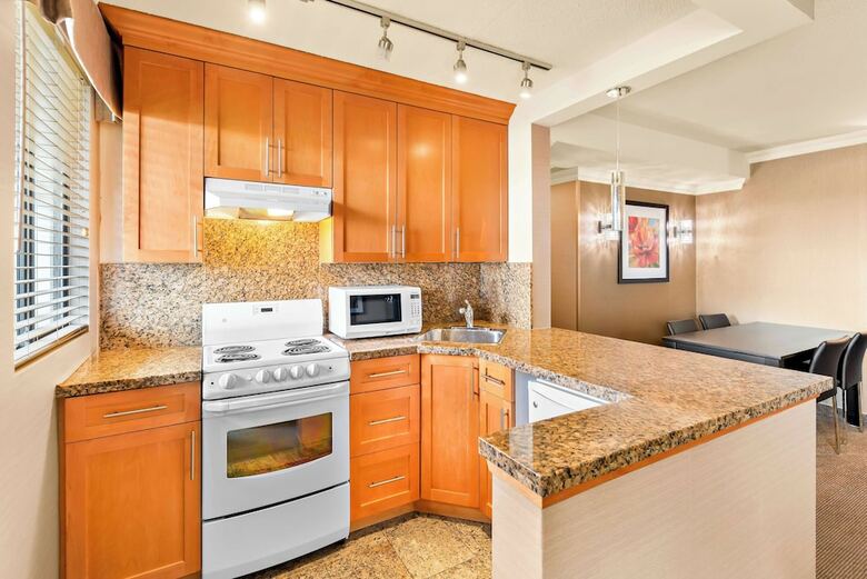 Hotel Best Western Plus Inner Harbour