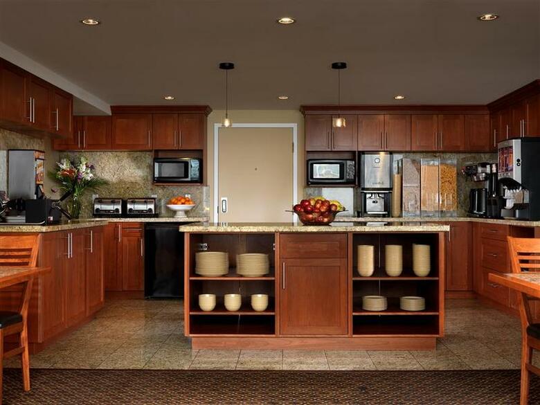 Hotel Best Western Plus Inner Harbour