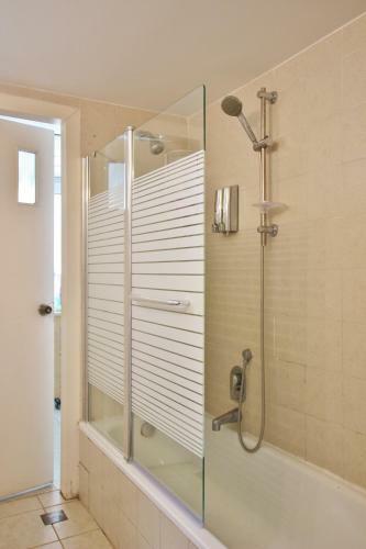 Apartamento Pool & Beach Access- 3 Bedrooms In North Tel Aviv