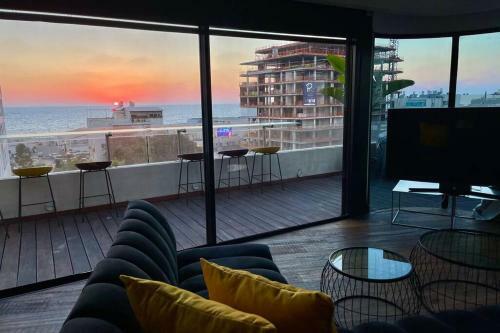 Apartamento Hayarkon Beach House! Duplex Penthouse
