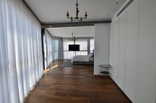 Apartamento Hayarkon Beach House! Duplex Penthouse