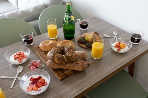 Boutique Two-bedroom Apartment On Nahalat Binyamin