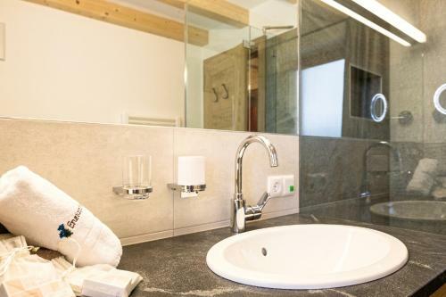 Agroturismo Enzianhof - Nature Apartments