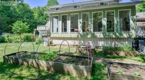 Villa Secluded Charming Cottage 2 Minutes From Lake