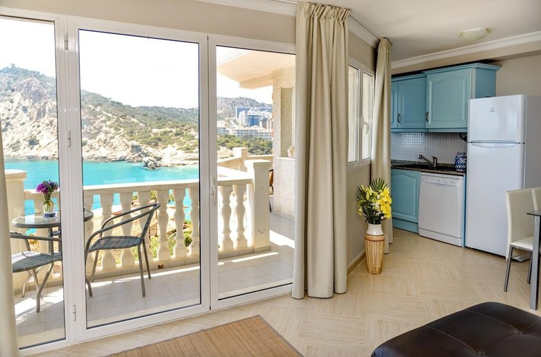 Aparthotel Ola Blanca