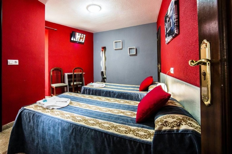Hostal Escala Luna