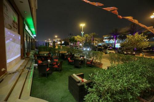 Business Inn Tahlia Hotel