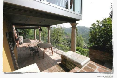 Relaxing At 25' From Turin