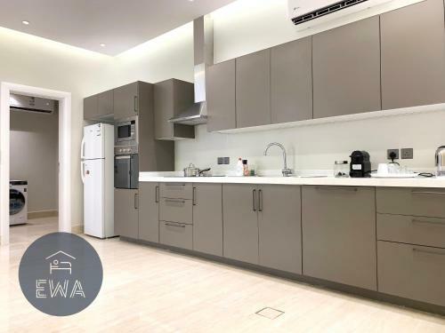 C12 Residential Apartment In Almughrzat