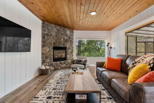 Merlot Mountain L Ping Pong L Fireplace L Games