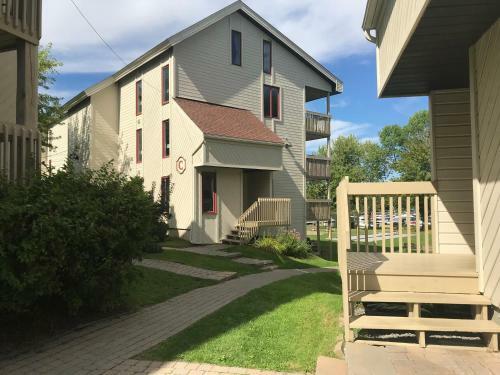 Apartamento Studio Magog-orford Sauna Jacuzzi Piscine
