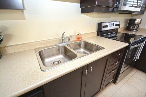 Townhome Collection By Royal Stays - Milton On
