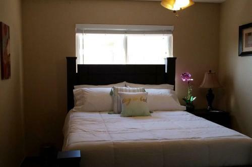 Beautifully Remodeled House With Great Mountain Views.